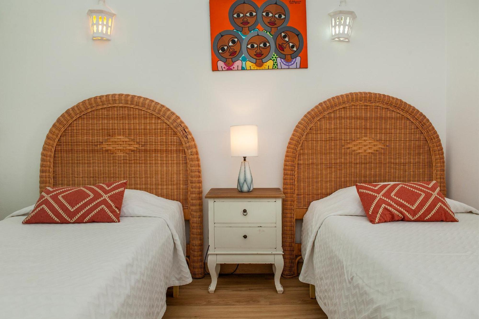 B86 - Beachline Apartment In Luz Exterior foto